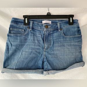 LOFT jean shorts size 28/6. Perfect length, not too short.